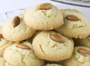 Almond meal cookies
